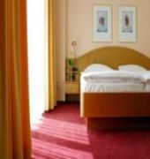 Hotel Kurfuerstendamm Am Adenauerplatz Berlin Exteriör bild
